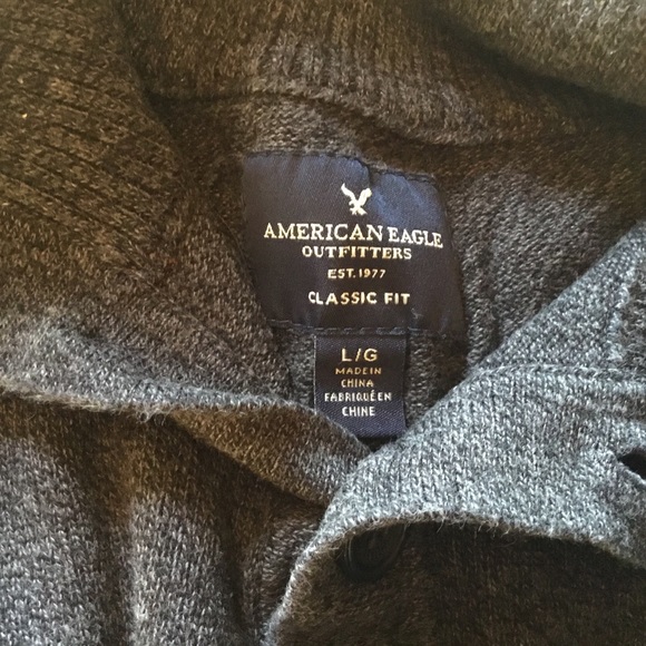 American Eagle 100% Cotton Long Sleeve Pullover Sweater -Released: July 2014 - Picture 7 of 12